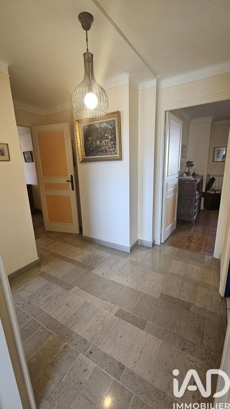 Appartement - 117 m² - 5 pièces