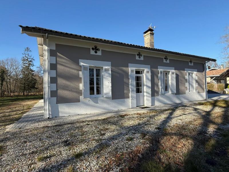 Maison - 211 m² - 8 pièces