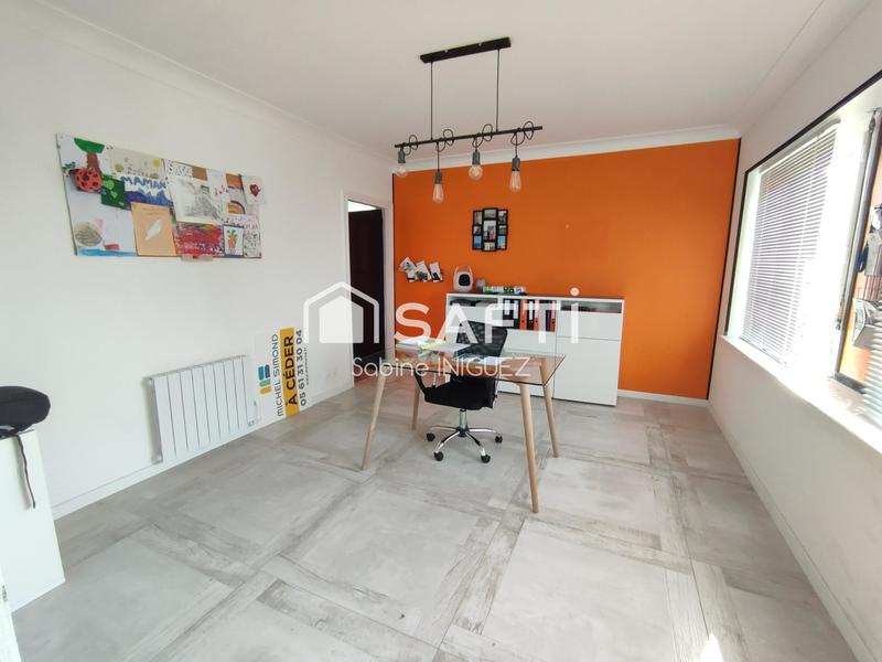 Maison - 206 m² - 10 pièces