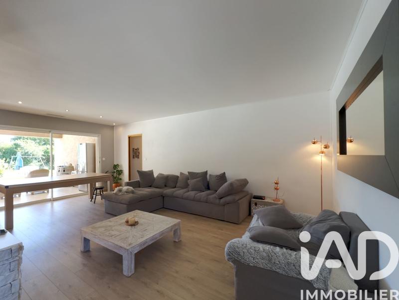 Maison - 187 m² - 7 pièces