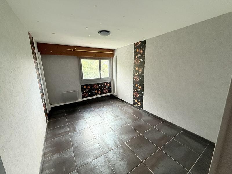 Appartement - 104 m² - 5 pièces