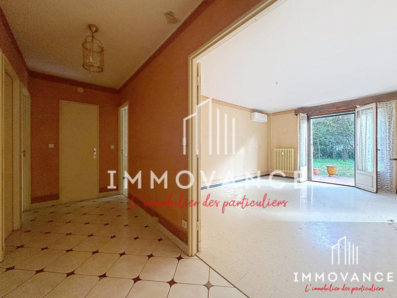 Appartement - 80 m² - 3 pièces