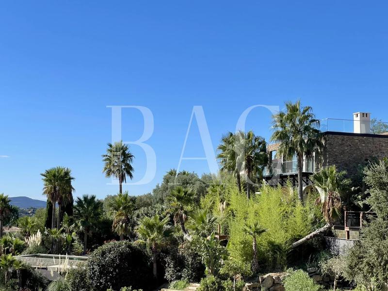 Villa - 400 m² - 11 pièces