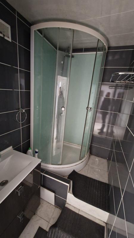 Appartement - 111 m² - 6 pièces