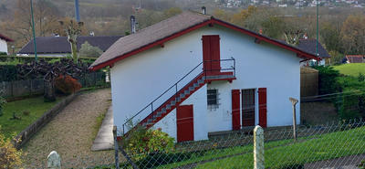 Maison - 100 m² - 6 pièces