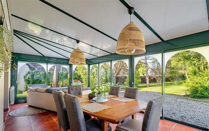 Maison - 147 m² - 5 pièces