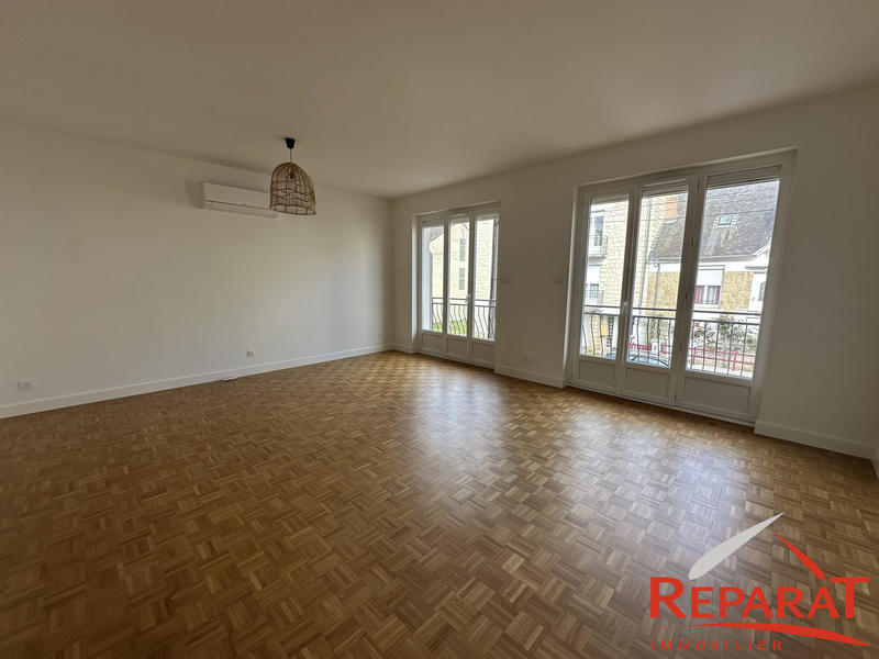 Appartement - 101 m² - 4 pièces