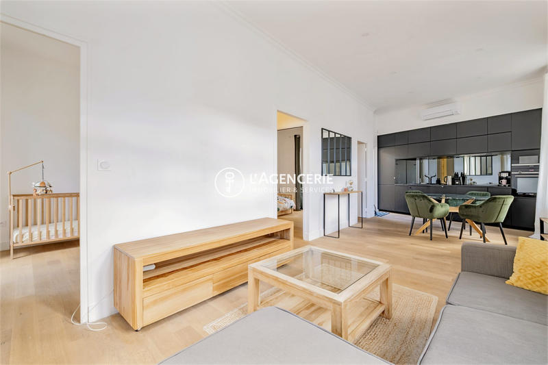 Maison - 95 m² - 4 pièces