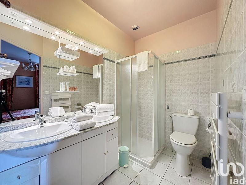 Local commercial - 758 m²