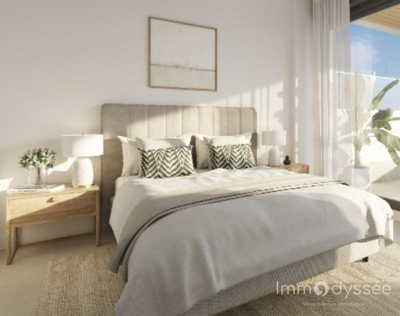 Appartement - 99 m² - 5 pièces