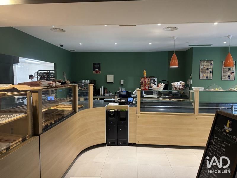 Local commercial - 200 m²