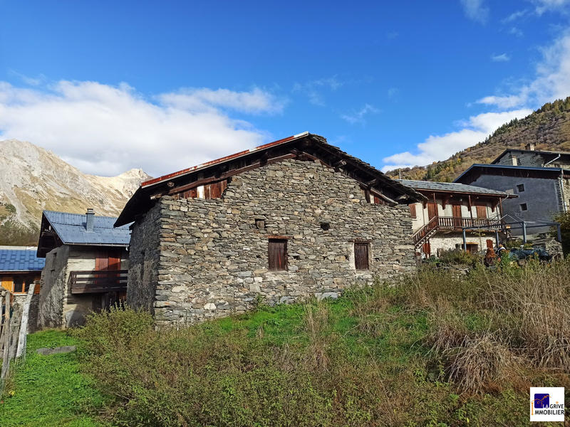 Maison ancienne - 90 m² - 1 pièce
