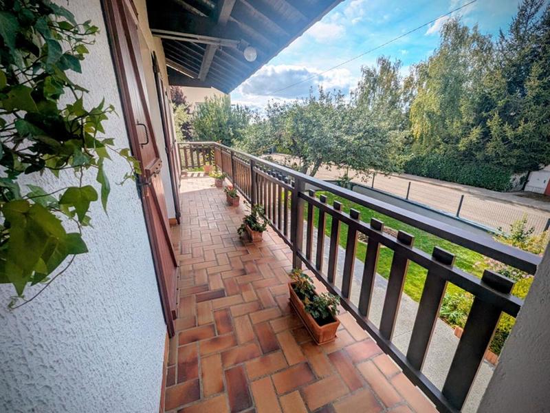 Maison - 166 m² - 6 pièces