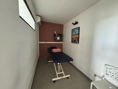 Local d'activités - 59 m² - 4 pièces