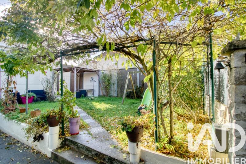 Maison - 110 m² - 6 pièces