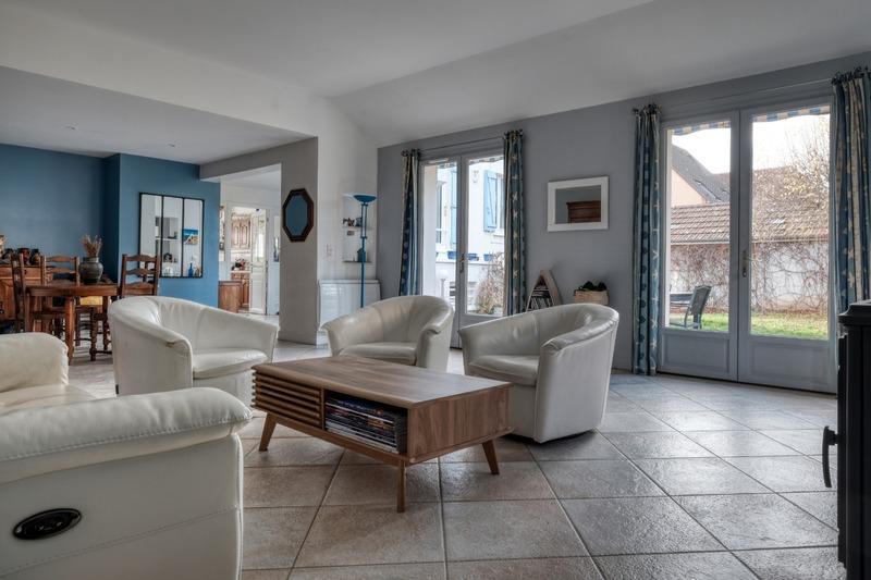 Maison - 167 m² - 6 pièces