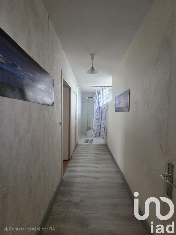 Maison - 263 m² - 10 pièces