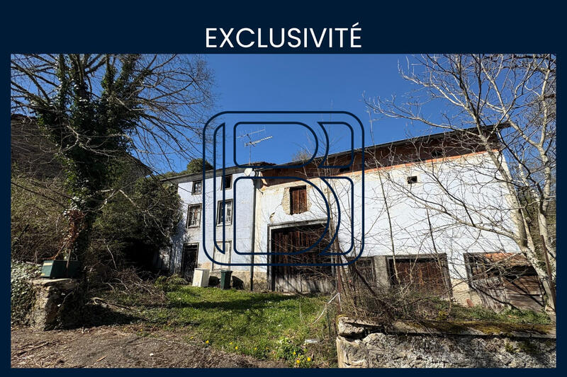 Maison - 99 m² - 7 pièces