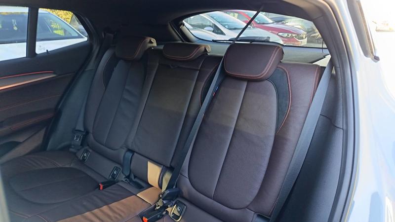 Bmw X2 Xdrive 25e 220 Bva6 m Mesh Edition - Automatique Toit ouvrant