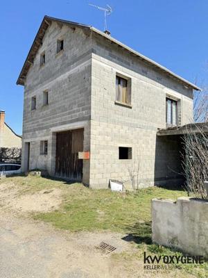Maison - 77 m² - 6 pièces