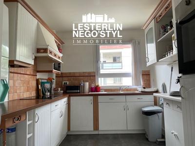 Appartement - 70 m² - 4 pièces