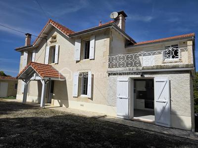 Maison en pierre - 97 m² - 4 pièces