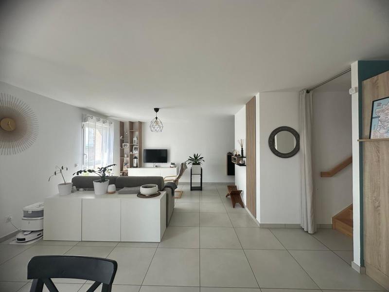 Maison - 100 m² - 4 pièces