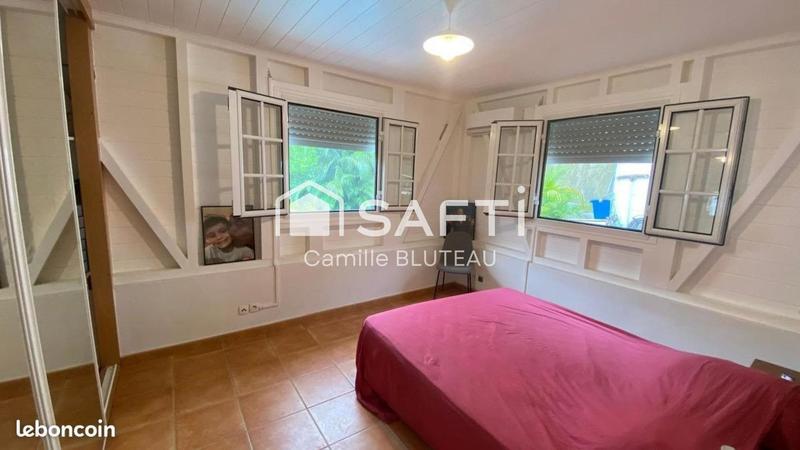 Maison - 155 m² - 6 pièces