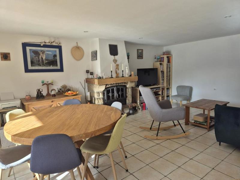 Maison - 97 m² - 4 pièces