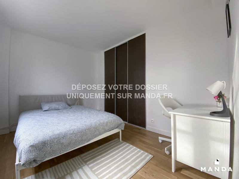 Chambre - 10 m² - 4 pièces