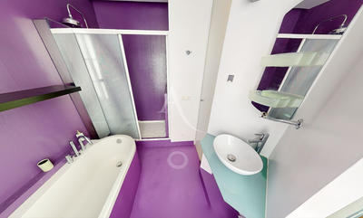 Appartement - 64 m² - 1 pièce