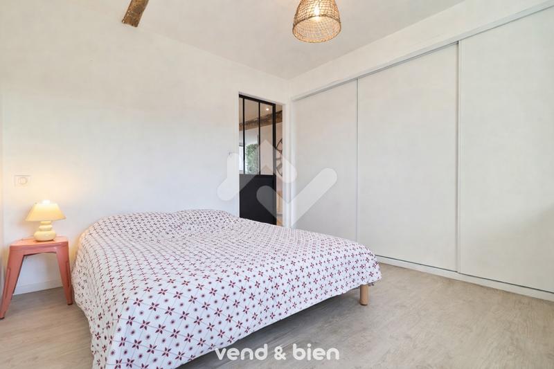 Appartement - 105 m² - 4 pièces