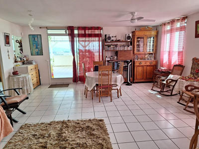 Appartement - 97 m² - 4 pièces