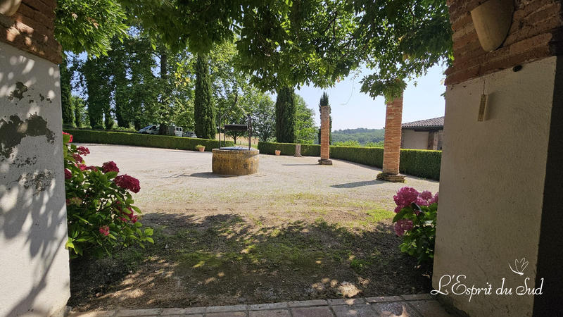 Bastide - 301 m² - 9 pièces