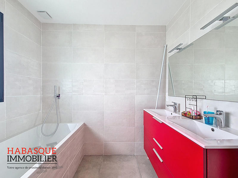 Maison - 113 m² - 6 pièces