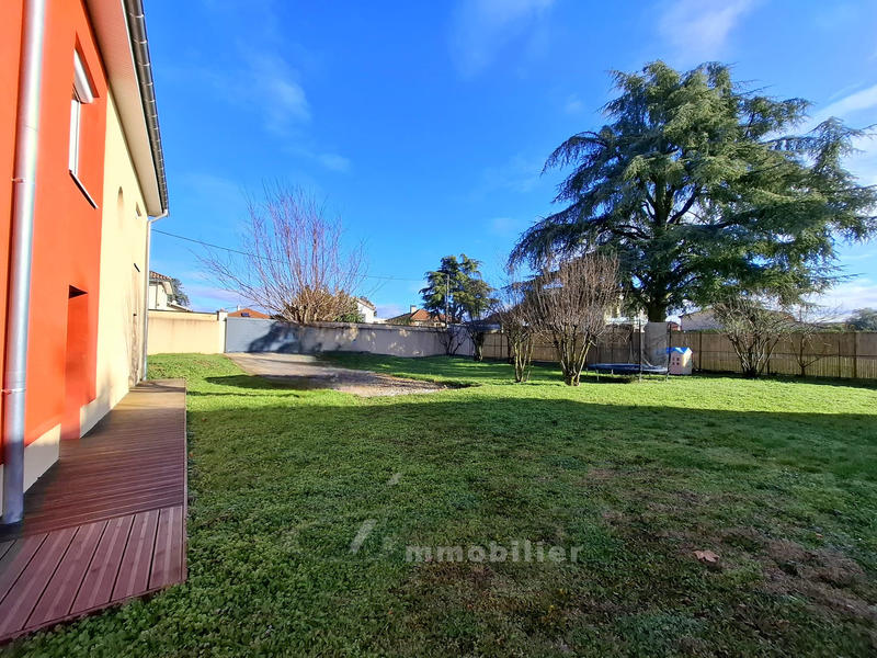 Maison - 151 m² - 6 pièces