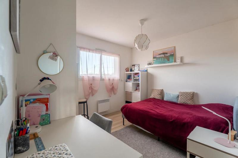 Maison - 95 m² - 4 pièces