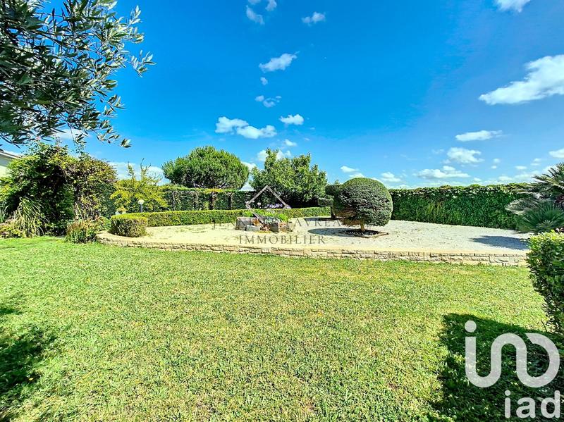 Maison de maîtres - 257 m² - 8 pièces