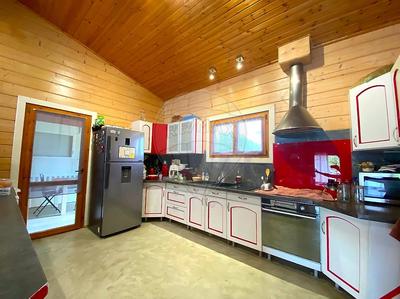 Maison - 122 m² - 5 pièces