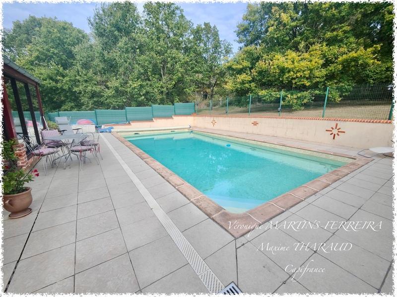 Maison - 192 m² - 5 pièces