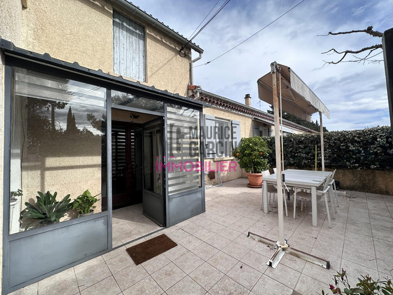 Maison - 234 m² - 9 pièces