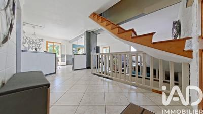 Maison - 160 m² - 5 pièces