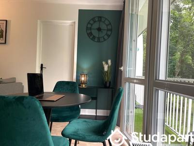 Chambre - 12 m² - 1 pièce