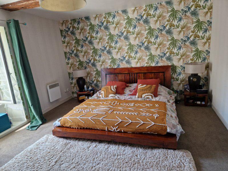 Maison - 310 m² - 5 pièces