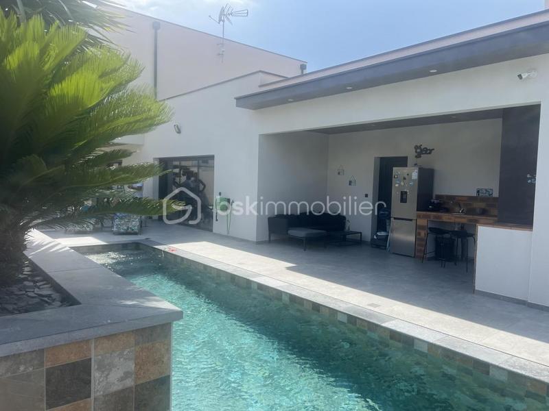 Maison - 170 m² - 5 pièces