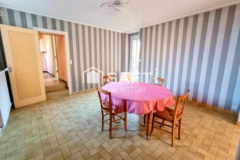 Maison - 115 m² - 6 pièces