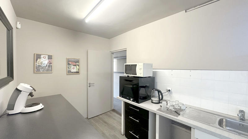 Bureau - 19 m² - 2 pièces