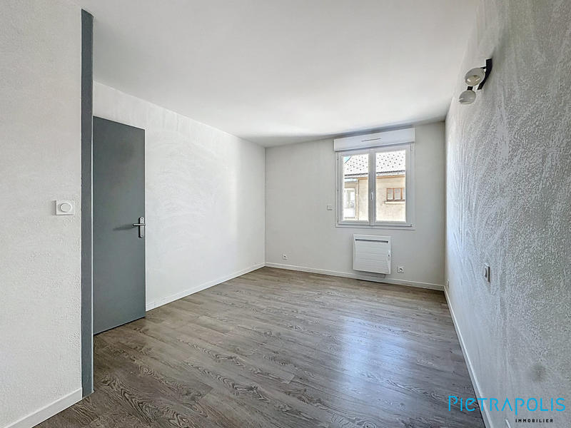 Appartement - 97 m² - 4 pièces