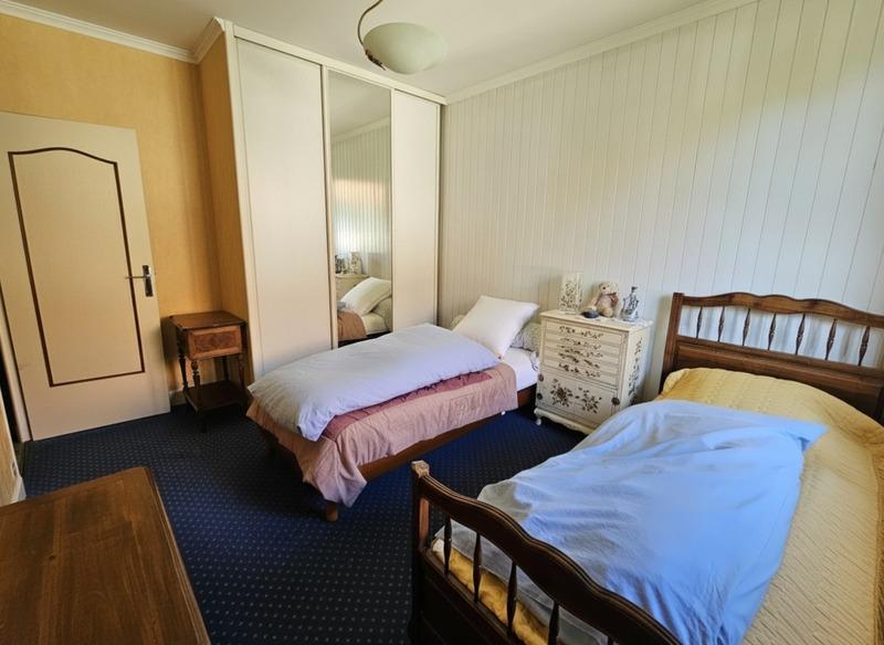 Maison - 153 m² - 8 pièces