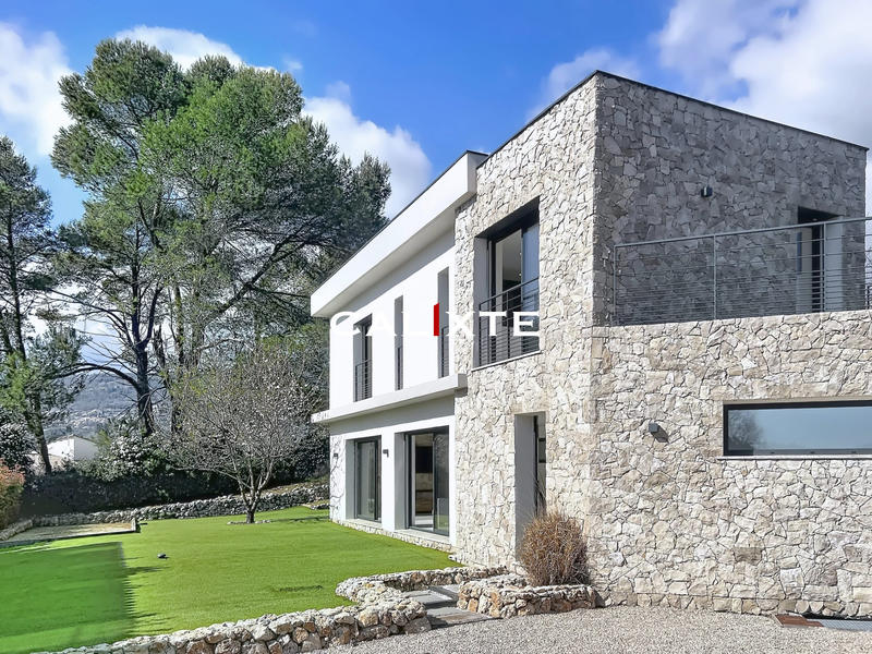Maison contemporaine - 127 m² - 4 pièces